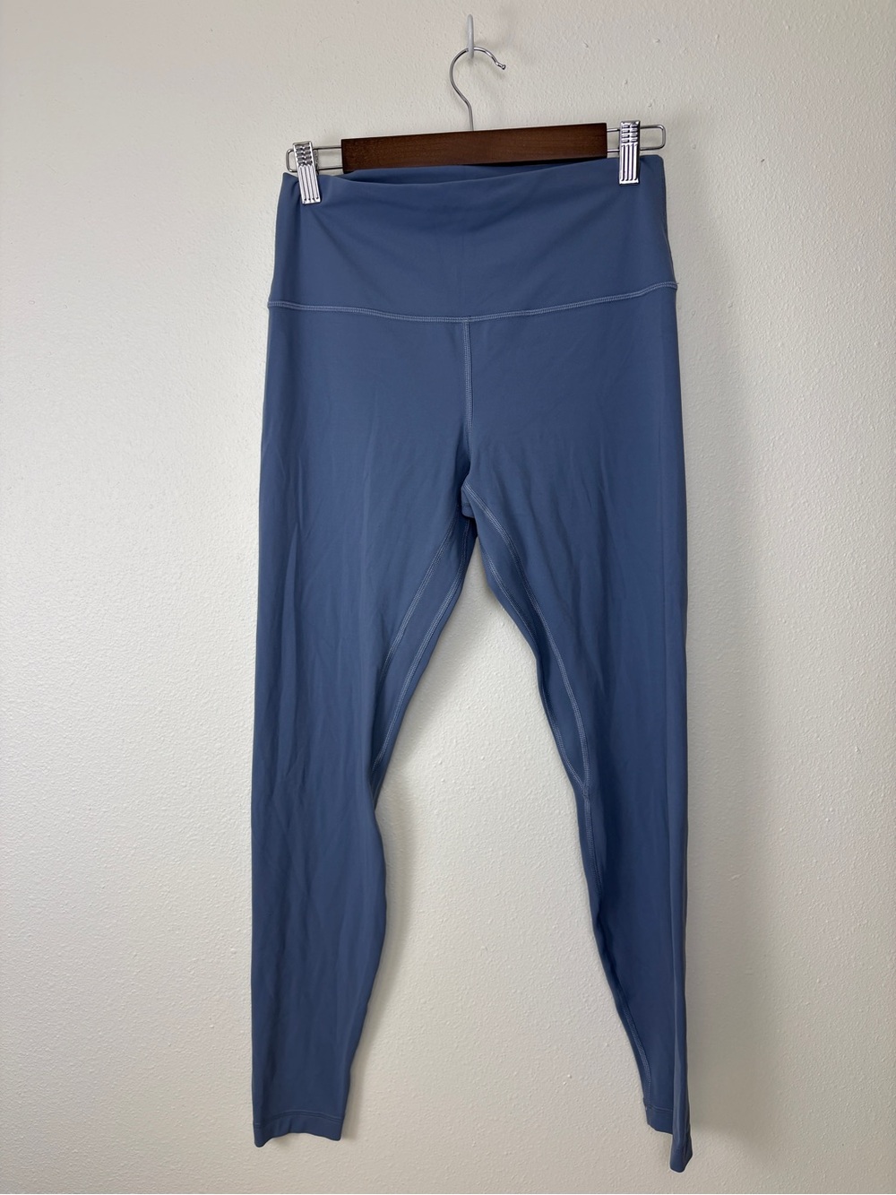 lululemon athletica pale blue 25in high waisted activewear athleisure